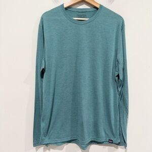 Patagonia Men's Long Sleeve Tee in Teal